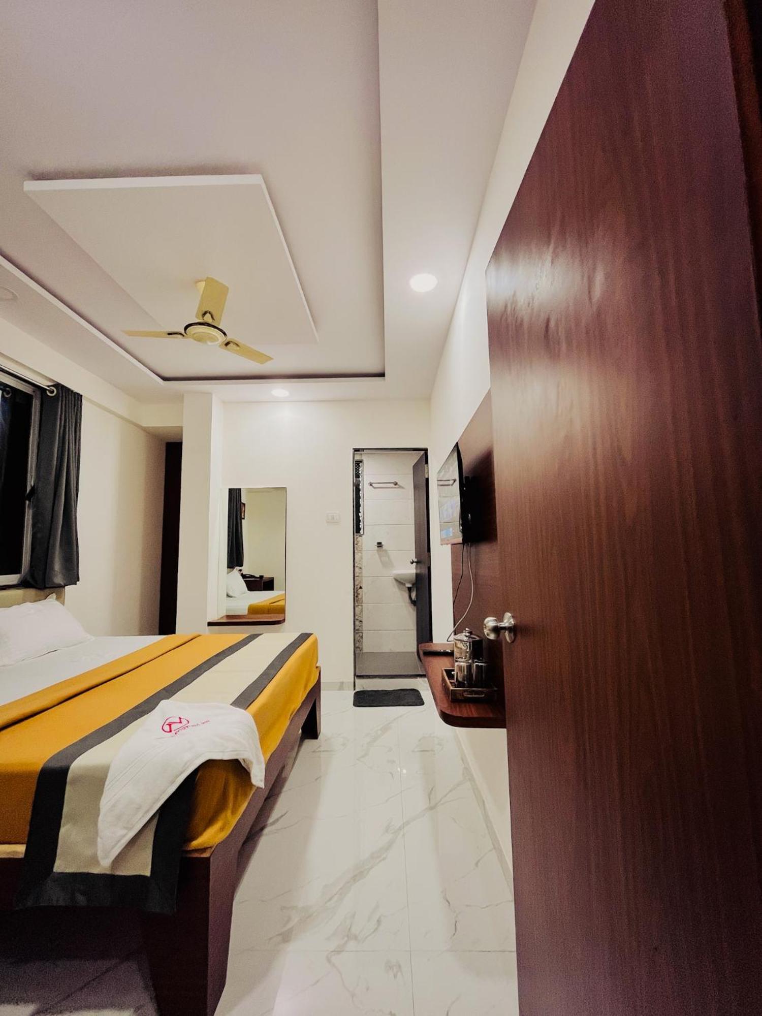 Fortuna Inn Manage By Sn Hospitality Navi Mumbai Exterior photo