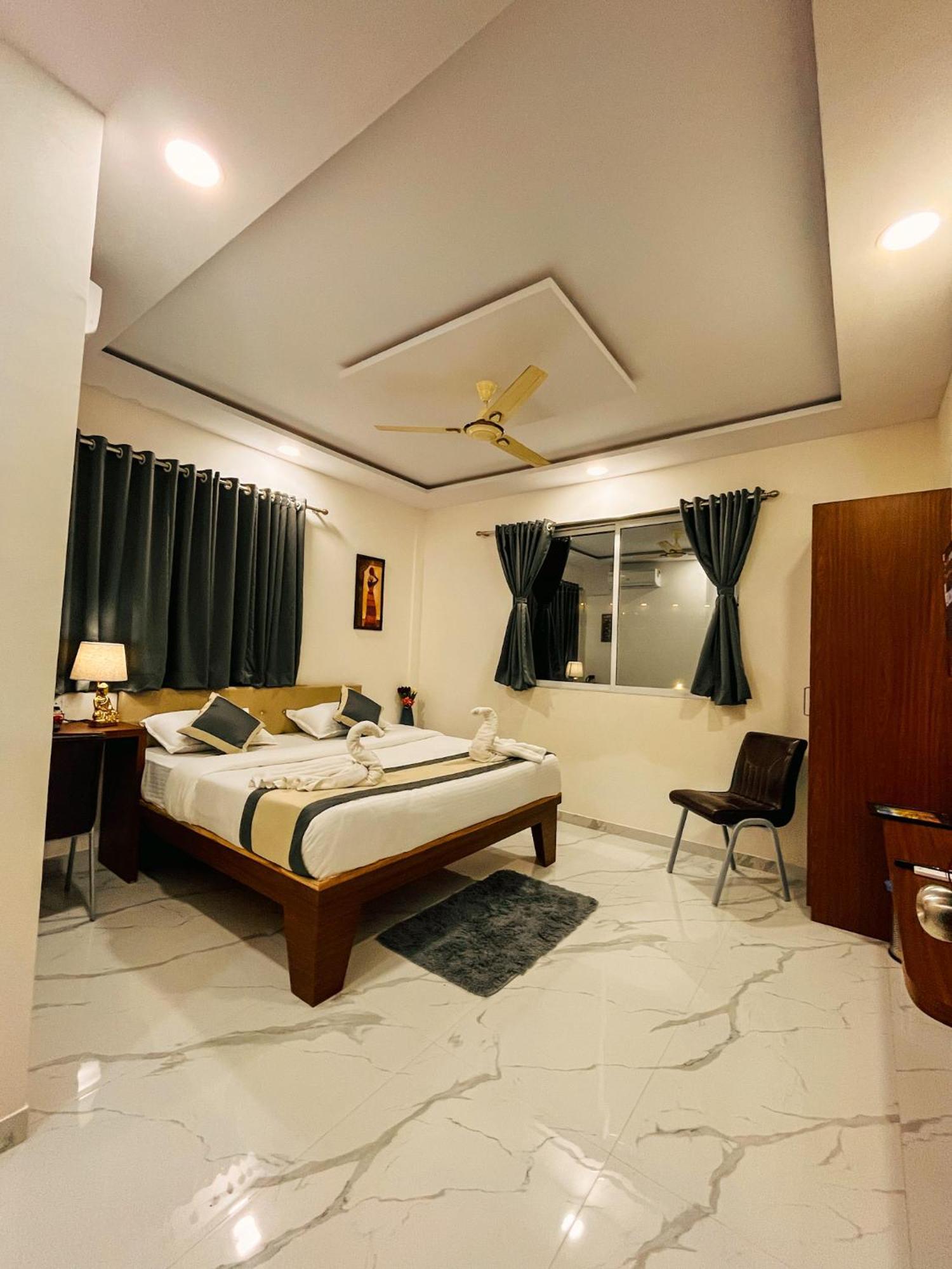Fortuna Inn Manage By Sn Hospitality Navi Mumbai Exterior photo